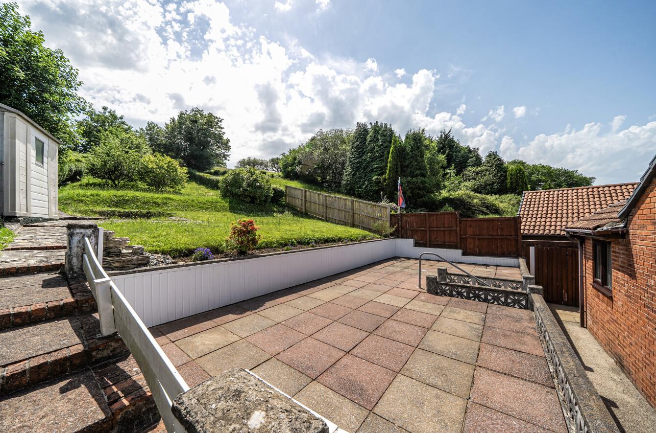 St Peters Avenue, Fforestfach, Swansea, SA5 5BX